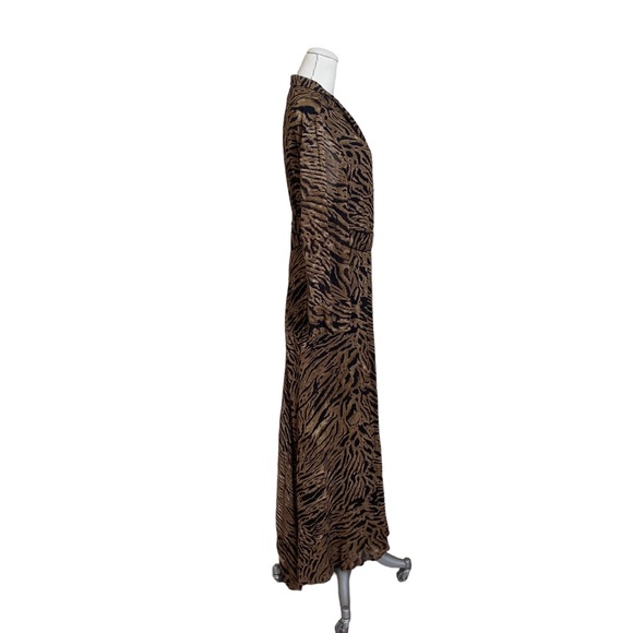 GANNI Tiger Animal Print Maxi Wrap Dress Size 40 US 8 - Picture 4 of 14